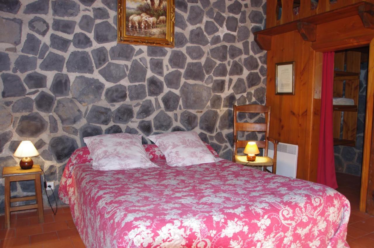 Le Moulin Bed & Breakfast Saint-Arcons-d'Allier Luaran gambar
