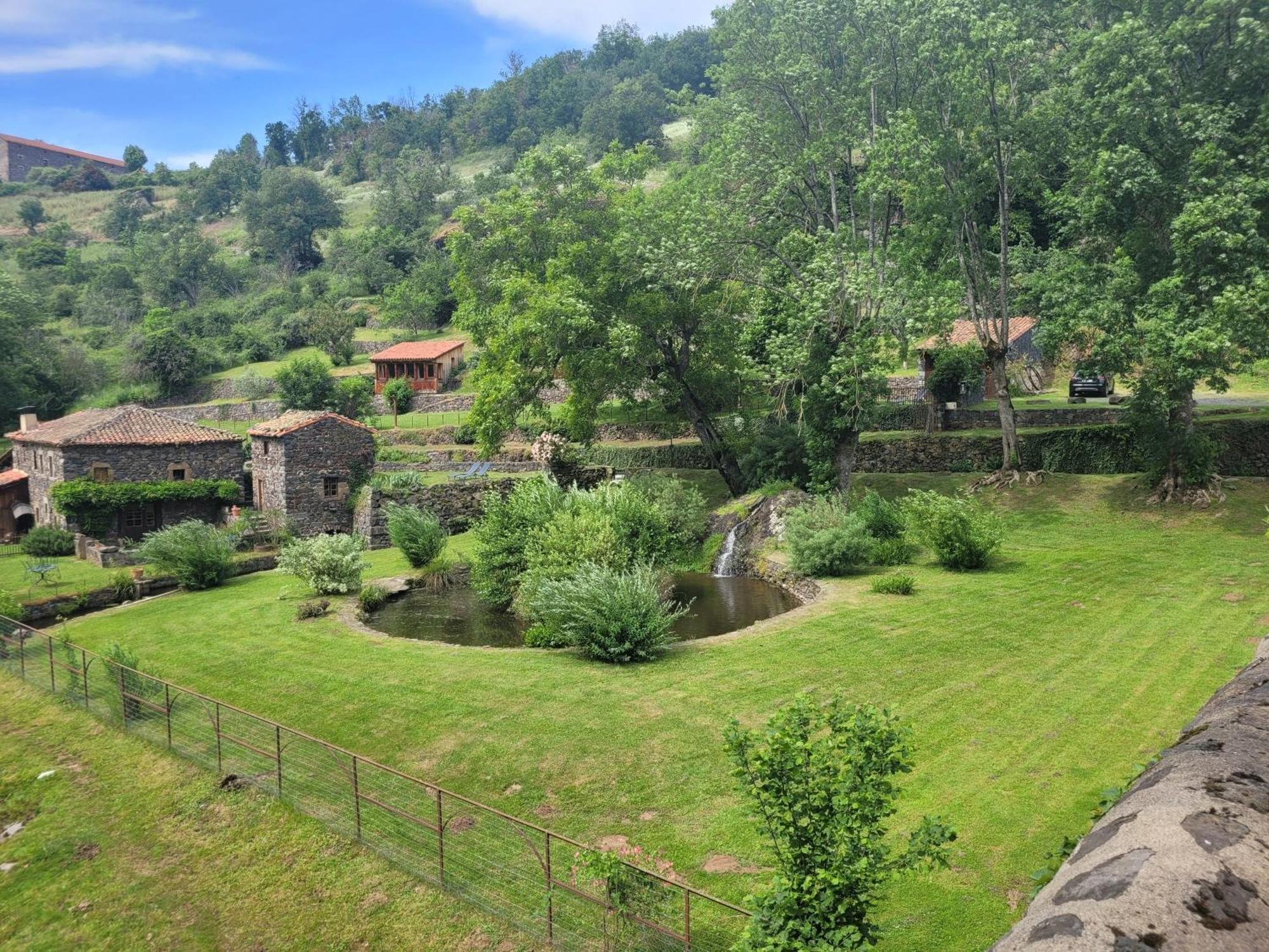 Le Moulin Bed & Breakfast Saint-Arcons-d'Allier Luaran gambar
